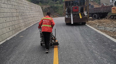 不同路面道路划线施工有哪些差异？