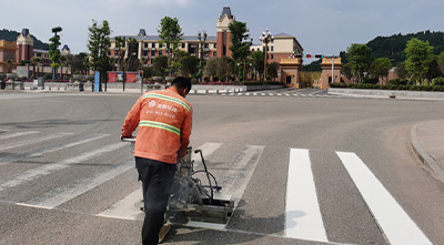 道路划线施工有哪些注意事项？