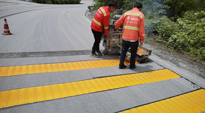 双组份震荡标线—道路交通的“安全预警大师”