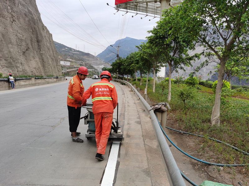 道路划线 道路划线
